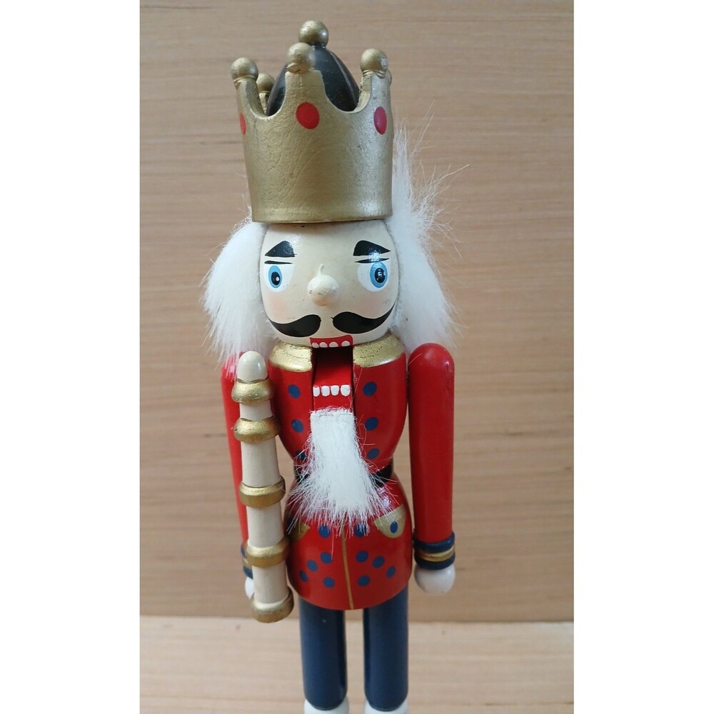 Nutcracker King Figurine 10" Wooden Christmas Decoration Mouth Opens & Shuts - Picture 3 of 11